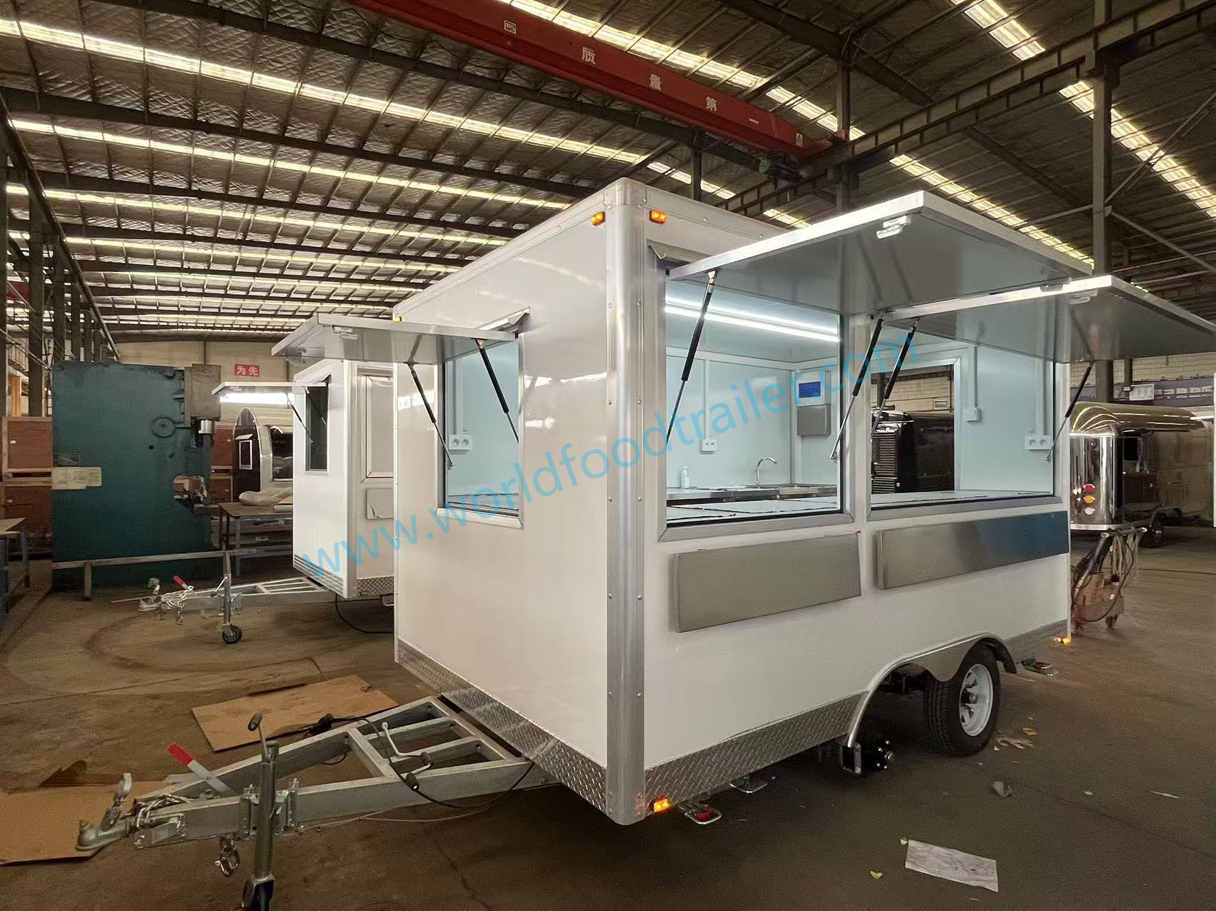 3.5 meters square food trailer with French Standard